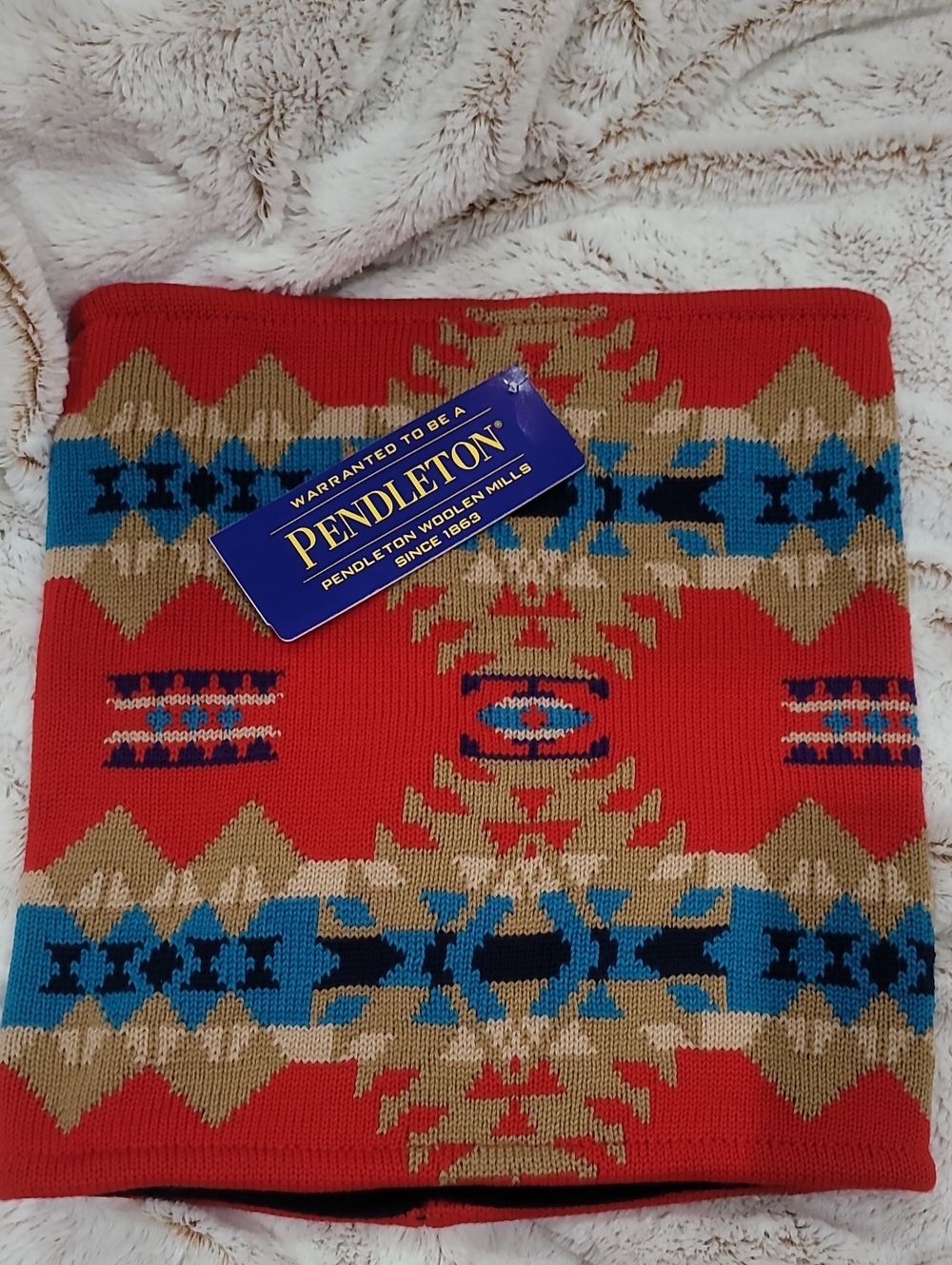 NWT Retro Pendleton Red Neck Warmer